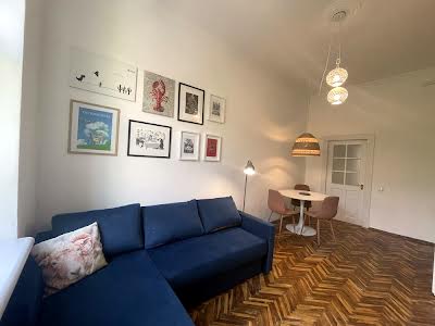 квартира за адресою Миколи Садовського вул., 7