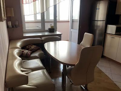 квартира по адресу Миколы Бажана просп., 16