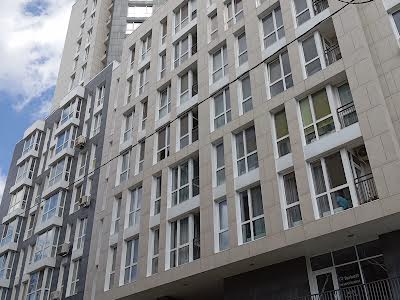 квартира за адресою Лейпцизька вул., 13а