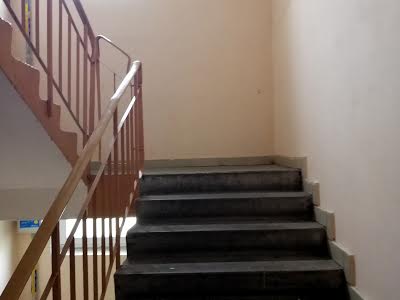 квартира по адресу Червоной Калины просп. (Владимира Маяковского), 81
