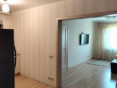 квартира за адресою Здолбунівська вул., 13