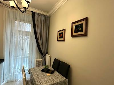 квартира по адресу Шопена ул., 3