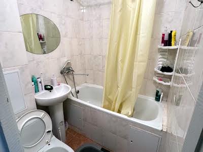 квартира за адресою Братиславська вул., 32-А