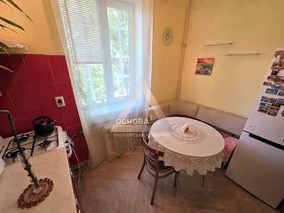 квартира по адресу 12-го Апреля ул. (12-го Апреля), 9