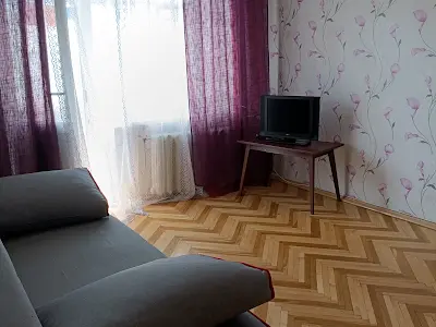 квартира по адресу Строителей ул., 4-А
