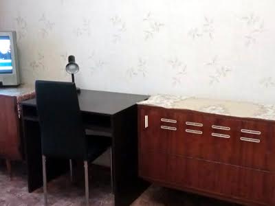 квартира за адресою Павла Тичини просп., 3