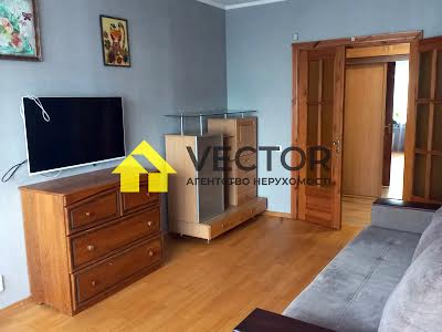 квартира за адресою Чураївни вул., 10