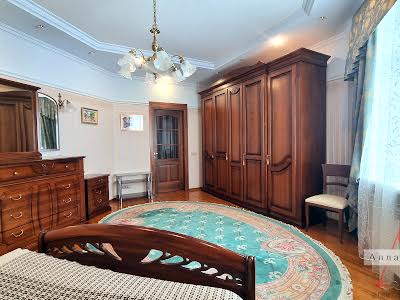 квартира за адресою Лєскова вул., 1А