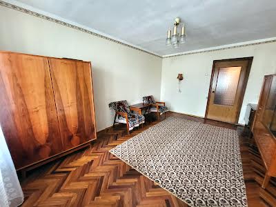квартира за адресою Леоніда Бикова бульв., 5