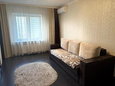квартира за адресою Олени Пчілки вул., 2-Б