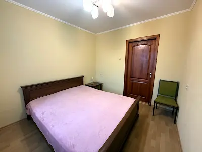 квартира за адресою Миколи Садовського вул., 12