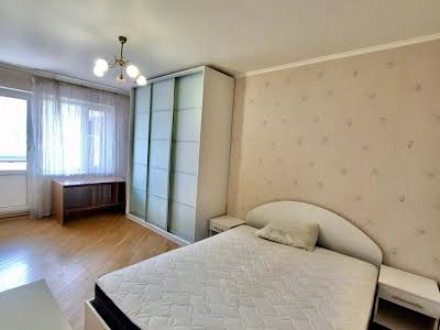 квартира по адресу Бориса Гмыри ул., 9-В