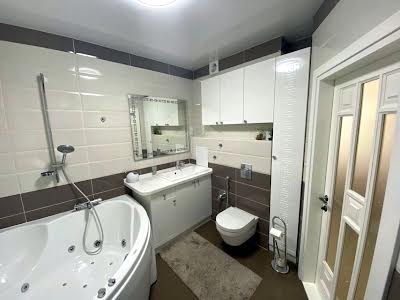квартира за адресою Пономарьова вул., 26