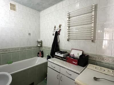 квартира за адресою Витвицького вул. (Луначарського), 30