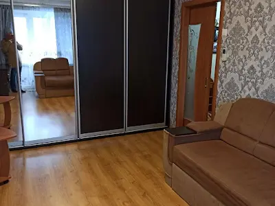 квартира по адресу Полякова ул., 3-Б