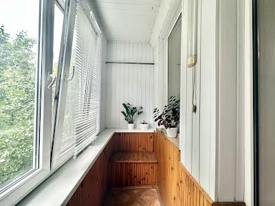 квартира за адресою Сталеварів вул., 26