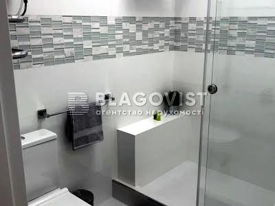 квартира за адресою Богдана Хмельницького вул., 50