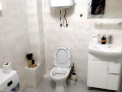 квартира за адресою Микільсько-Слобідська вул., 10