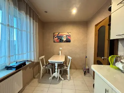 квартира за адресою Оноре де Бальзака вул., 55
