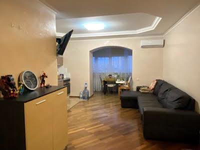 квартира за адресою Драгоманова вул., 31-Б