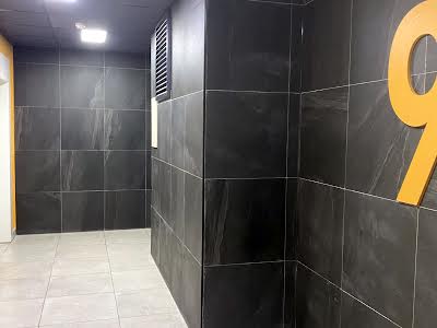 квартира за адресою Михайла Бойчука вул. (Кіквідзе), 41б