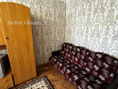 квартира за адресою Космонавтів вул., 3