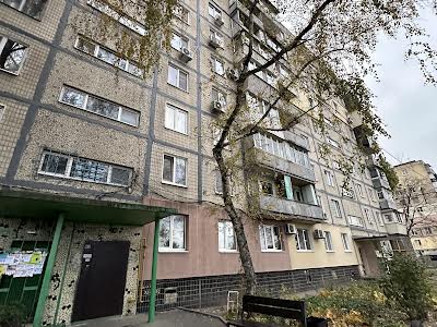 квартира за адресою Софії Ковалевської вул., 75