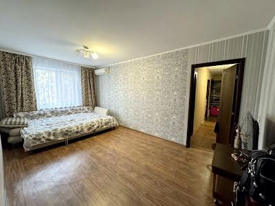 квартира по адресу Крушельницкой пер. (Людмили Мокієвської), 4