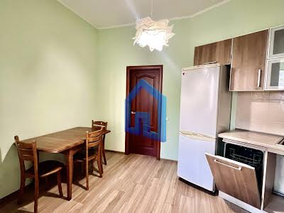 квартира по адресу Владимира Ивасюка просп. (Героїв Сталінграду), 10-А