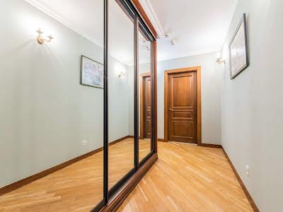 квартира за адресою Урлівська вул., 23-Б