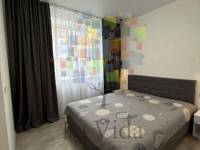 квартира за адресою Машинобудівників вул., 27