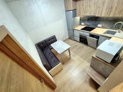 квартира по адресу Любомира Гузара просп. (Космонавта Комарова), 15а