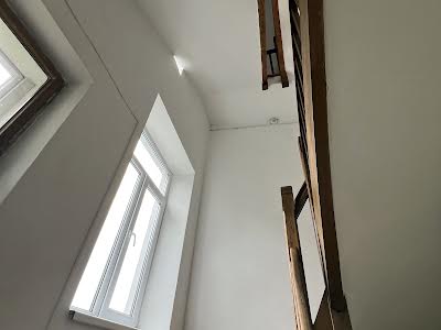 квартира за адресою Академіка Степана Рудницького вул., 34
