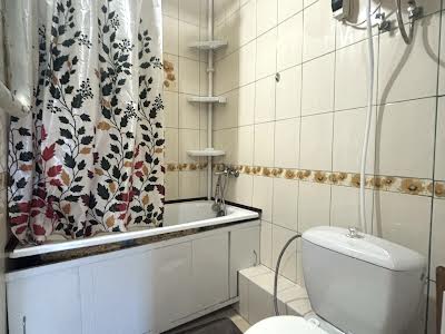 квартира по адресу Тополя-3 жилой массив ул., 24