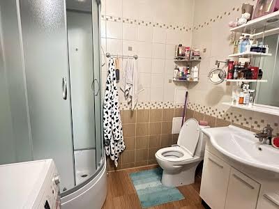 квартира за адресою Заводська вул., 56б