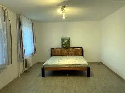 квартира по адресу Зеленого Клину ул. (Уссурійська), 2