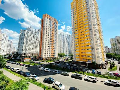 квартира за адресою Олени Пчілки вул., 4