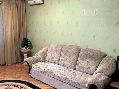 квартира за адресою Степана Рудницького вул. (Академіка Вільямса), 15