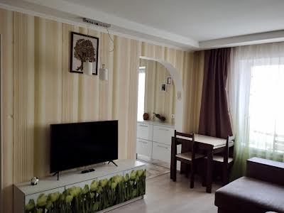квартира за адресою Чарівна вул., 117
