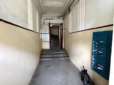 квартира за адресою Бессарабська пл., 7