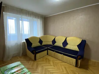 квартира за адресою Героїв просп., 12