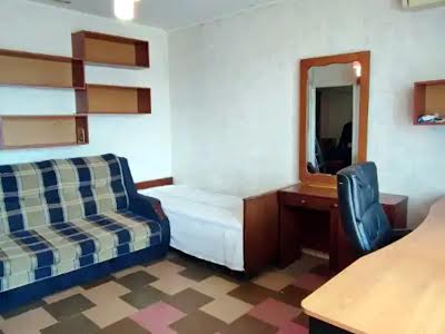 квартира за адресою Слобожанська вул. (8 Березня), 13