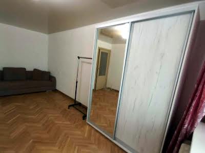 квартира за адресою Генерала Генадія Воробйова вул. (Курська), 12-А