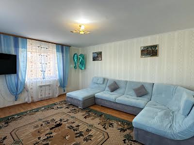 дом по адресу Перемоги, 11