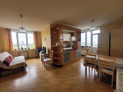 квартира за адресою Миколи Амосова вул., 2