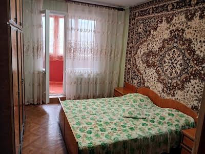 квартира за адресою Академіка Корольова вул., 114