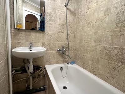 квартира за адресою Солом'янська вул., 31