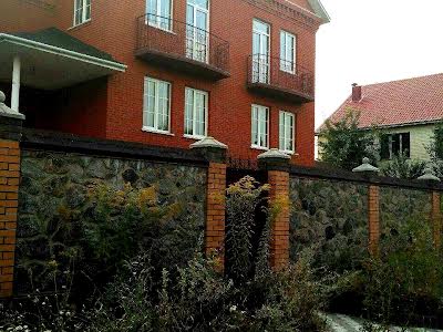будинок за адресою Вишнева, 7