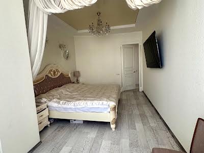 квартира за адресою Французський, 22/2