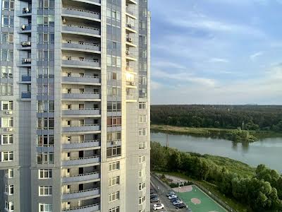 квартира по адресу Николая Ушакова ул., 1-В